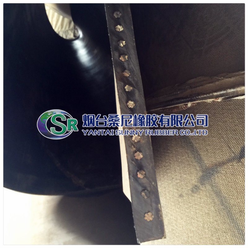 
                High Strength Industrial Conveyor Belt Durable Rubber Steel Cord Conveyor Belt
    